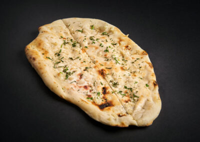 41.   Garlic Nan /55,- Gjæret brød med hvitløk Fermented bread with garlic *Lactose, Eggs, Gluten